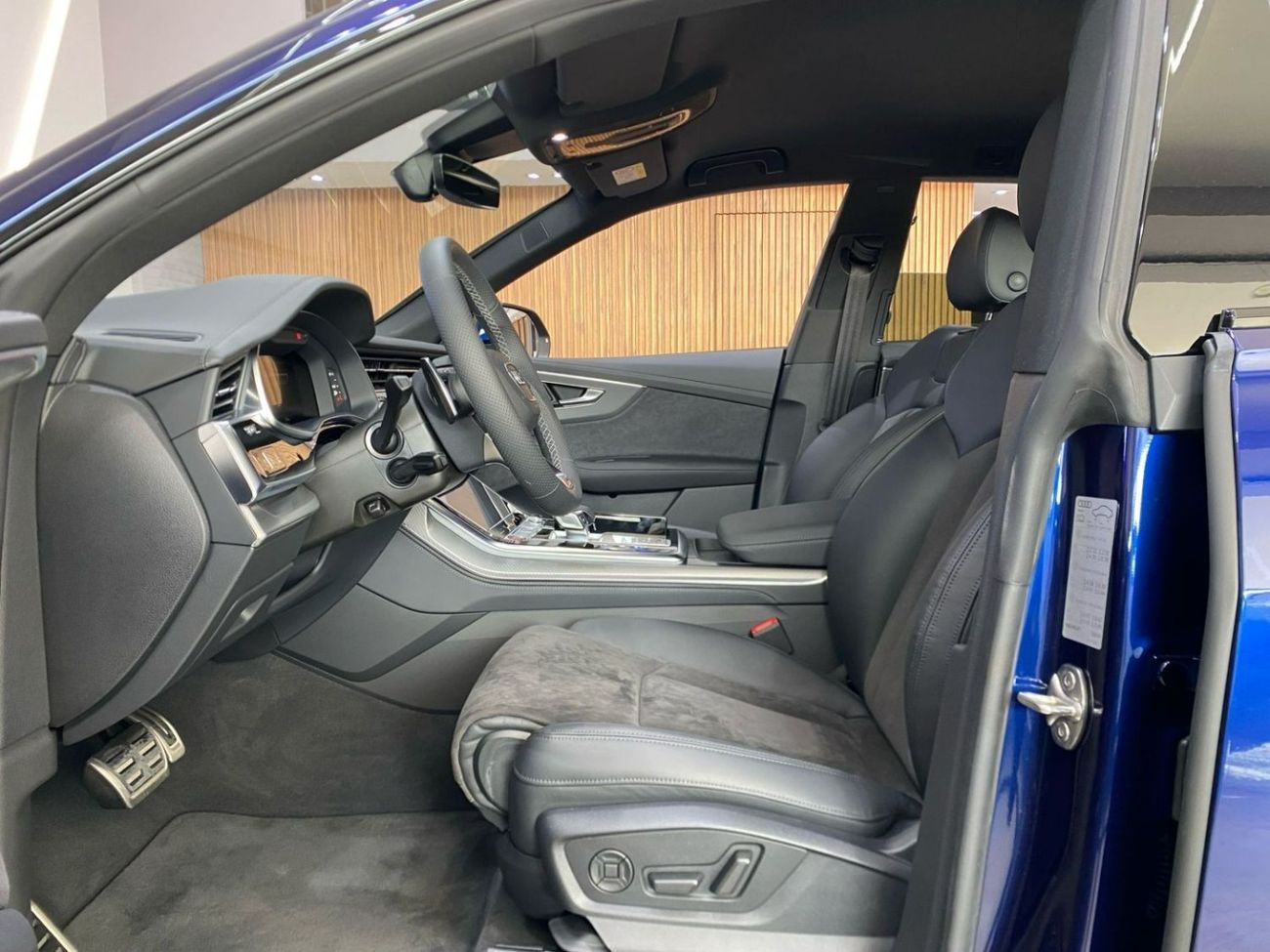 أودي RSQ8 TFSI quattro 4.0L