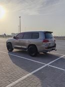 تويوتا لاند كروزر V8 GCC