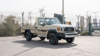 تويوتا لاند كروزر بيك آب LC79 LX 2026 Toyota Land Cruiser LC79 2.8L MT Diesel (Beige-Brown)