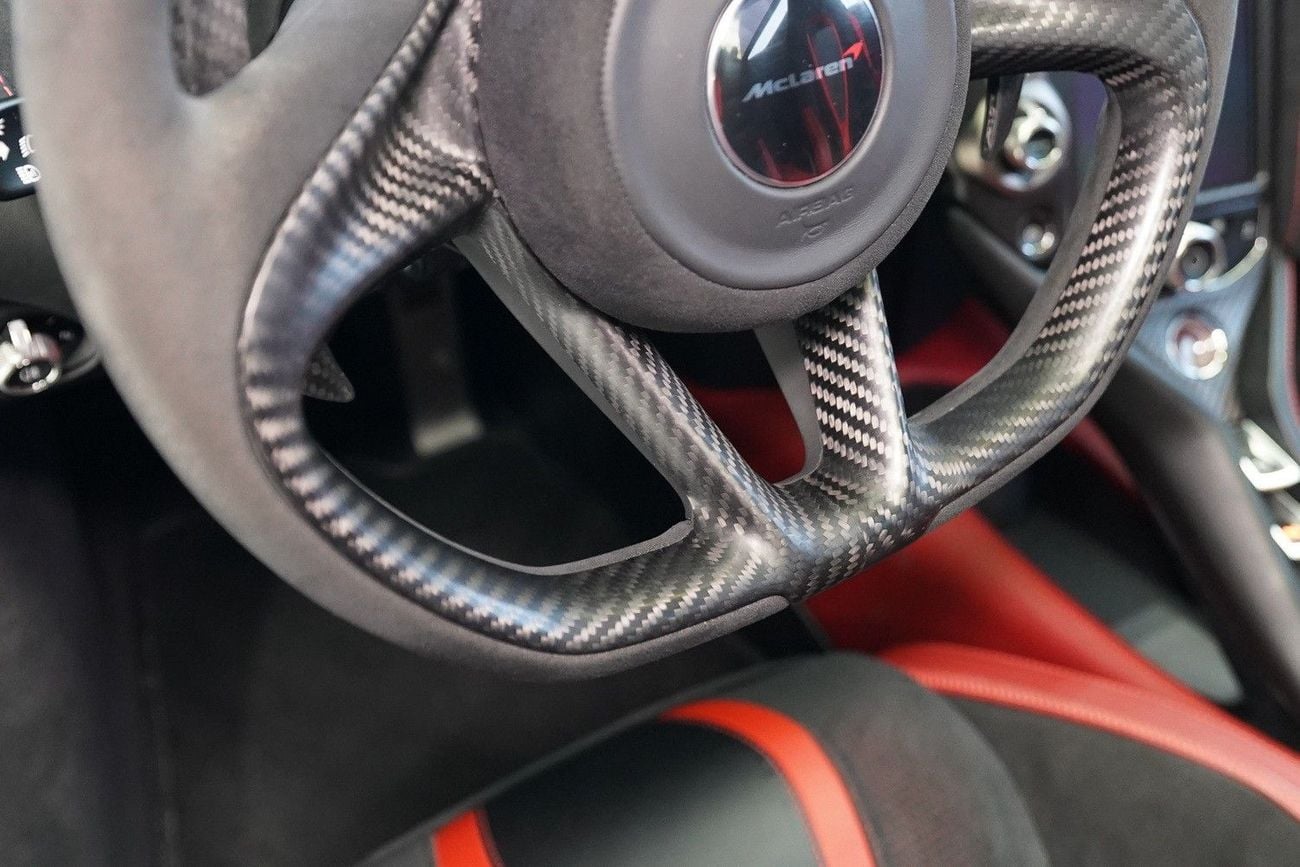 مكلارين 720S PERFORMANCE