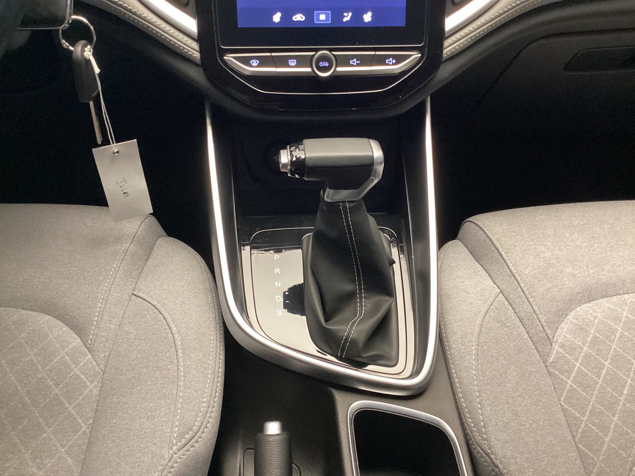 Chevrolet Captiva LS | Guaranteed Warranty | 0 Down Payment