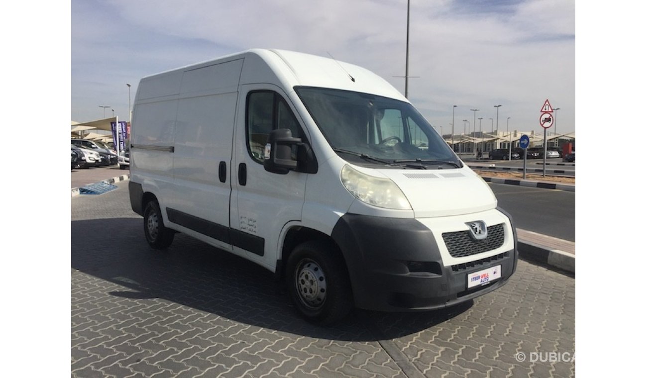 Peugeot Boxer DELIVERY VAN GCC SPECS