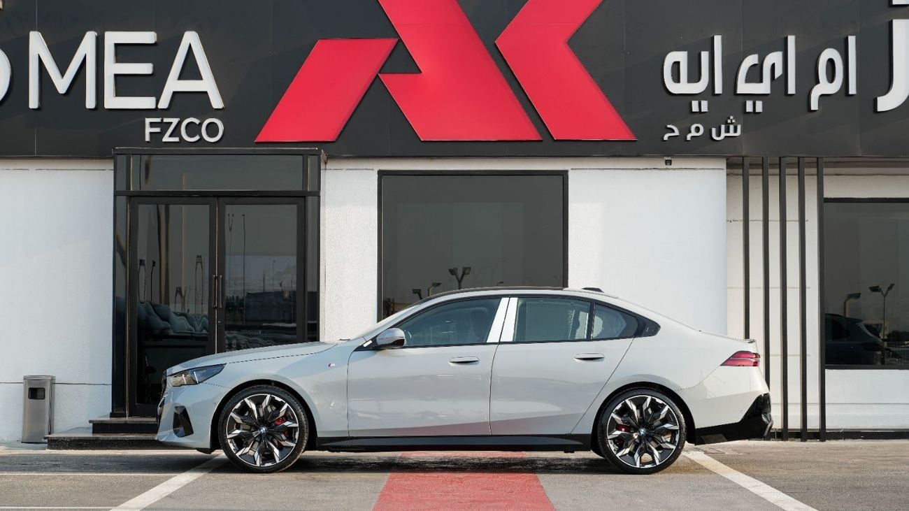 BMW 530i 530i M-SPORT+ GREY 2026MY EXPORT PRICE