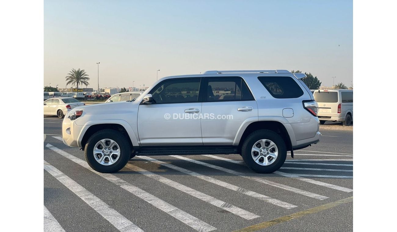 Toyota 4Runner 2018 TOYOTA 4RUNNER SR5 AWD 4.0L-V6 / EXPORT ONLY