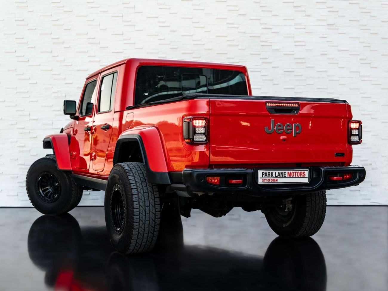 جيب جلادياتور RUBICON LAUNCH EDITION