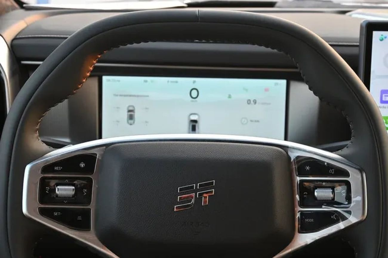 Jetour T2 2025 Jetour T2 -Export Only – 7 Seater | Long Wheelbase | 2.0L Turbo | 4WD | Full Option- Black