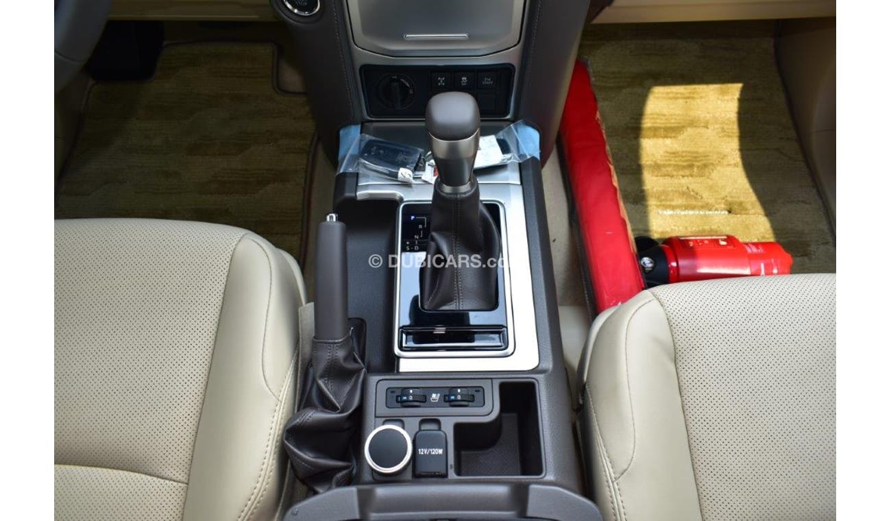 تويوتا برادو VXR V6 4.0L Petrol Adventure AT