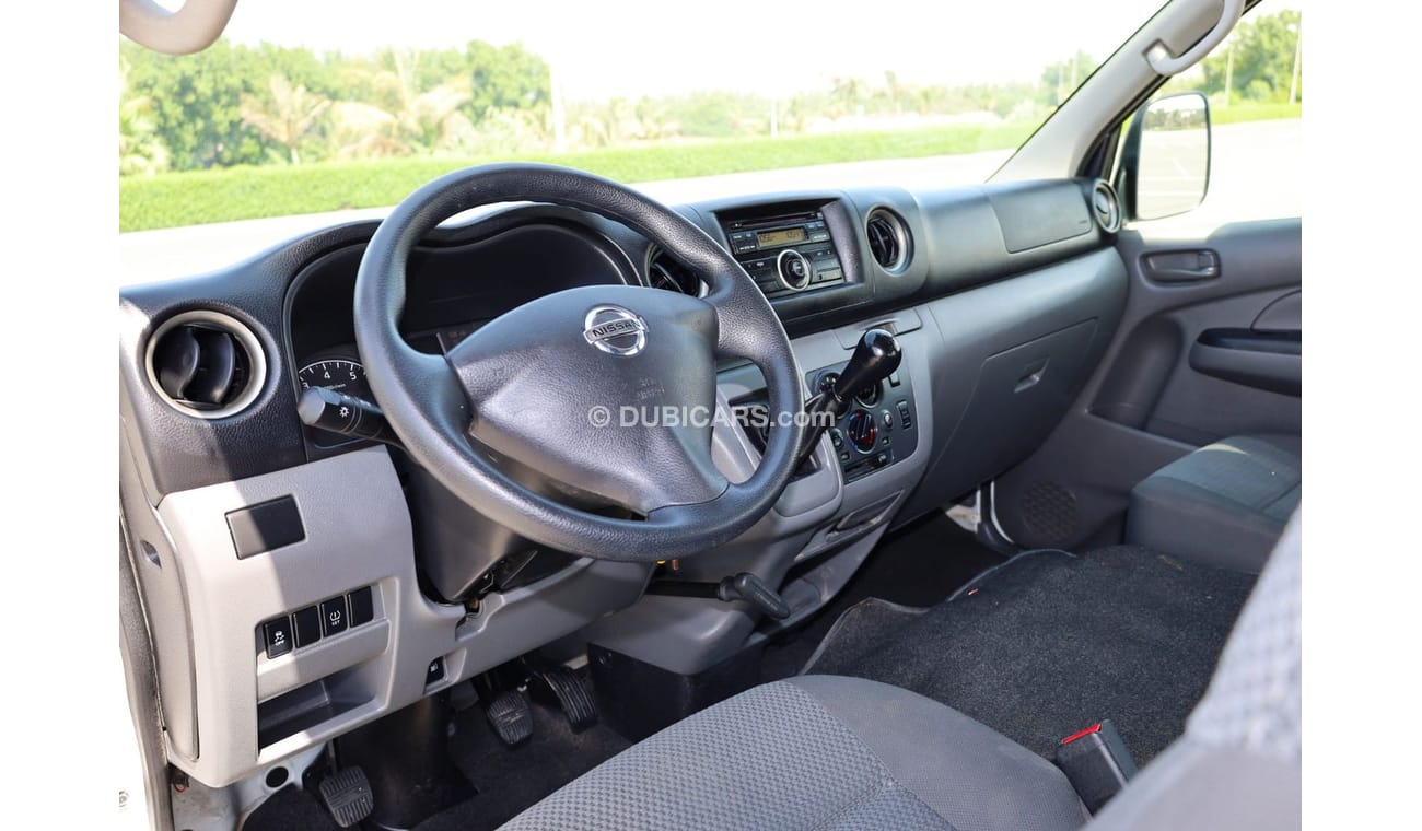 نيسان أورفان NV350 | 13 Seater Passenger Van | Excellent Condition | GCC