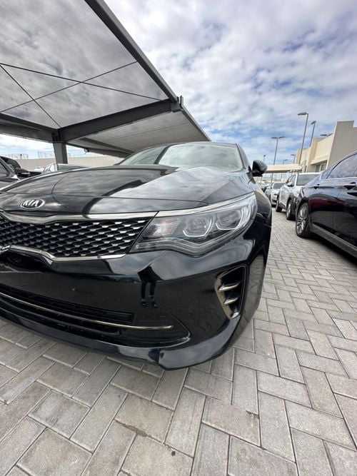 Kia Optima LX خاليه من الحوادث تقبل تصدير
