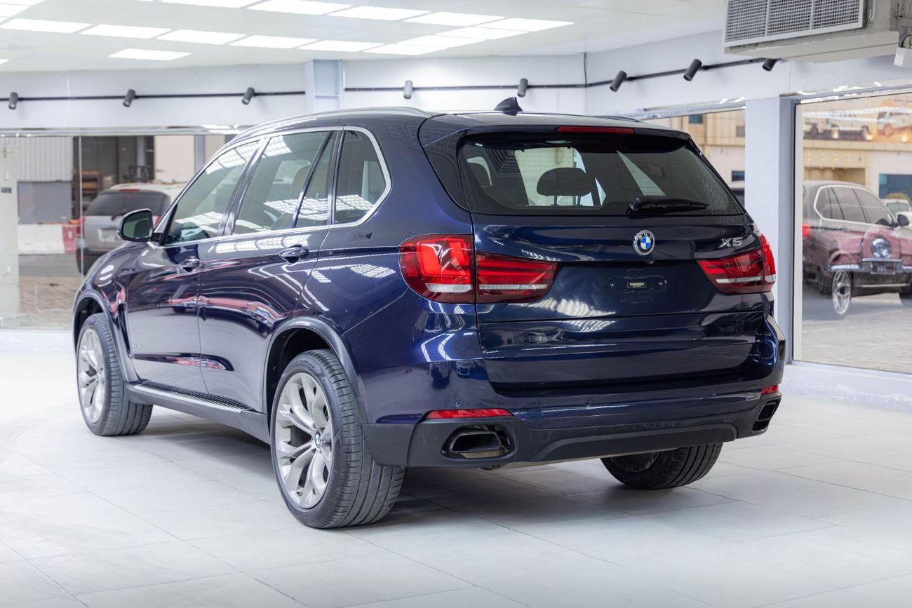 BMW X5 50i Luxury 4.4L (5 Seater)