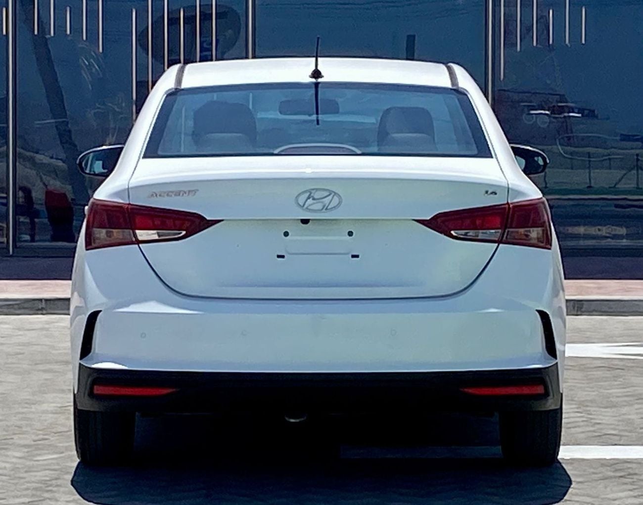 Hyundai Accent Comfort+ 1.6L 550-Monthly l GCC l Cruise, Camera, GPS l Accident Free