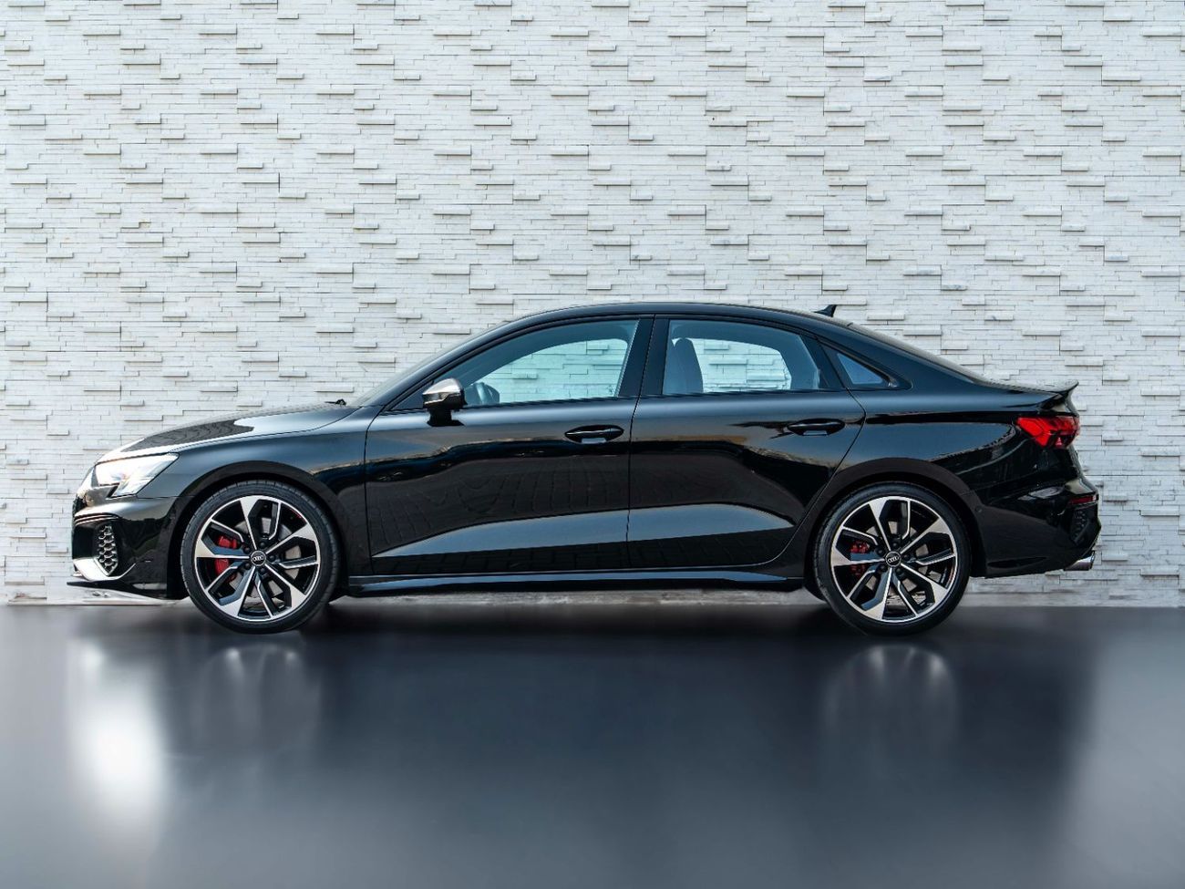 Audi S3 TFSI quattro 2.0L Sedan