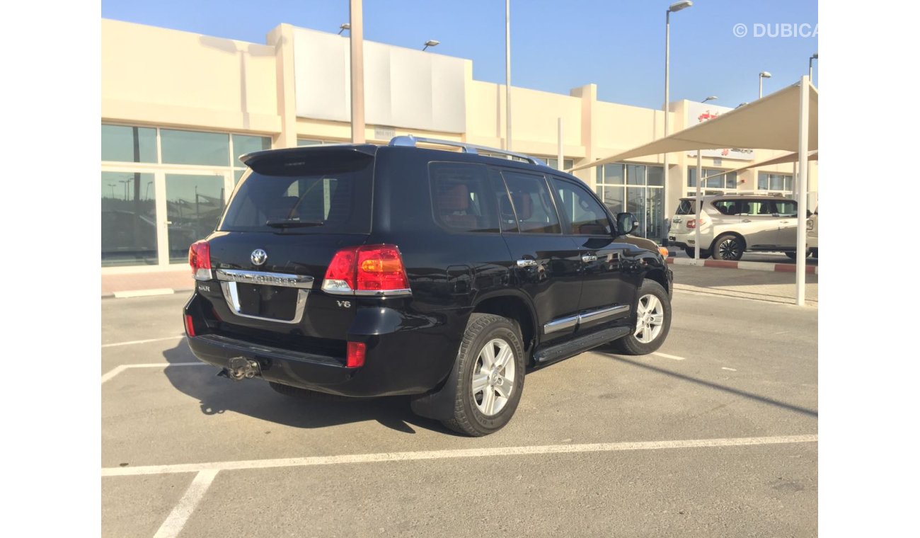 Toyota Land Cruiser GXR V6