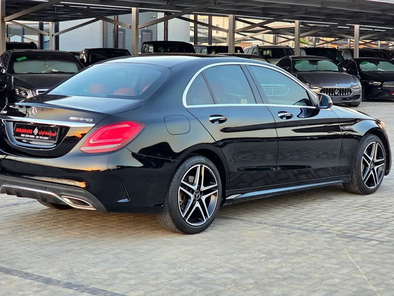 مرسيدس بنز C 300 AMG - Canadian Specs - GCC Ready