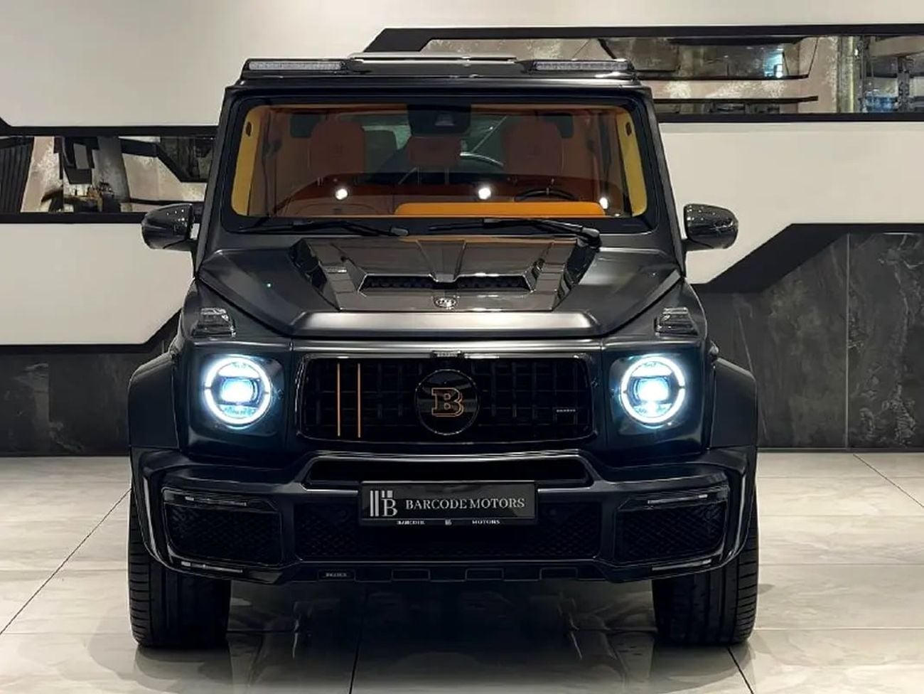 Mercedes Benz G63 AMG G63 / / BRABUS KIT G800 / SPECIAL COLOR / FULL CARBON FIBER