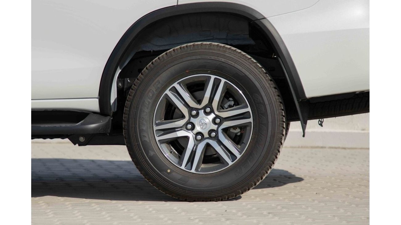 Toyota Fortuner 2024 Toyota Fortuner 2.7 EXR - Pearl White inside Chamois | Export Only
