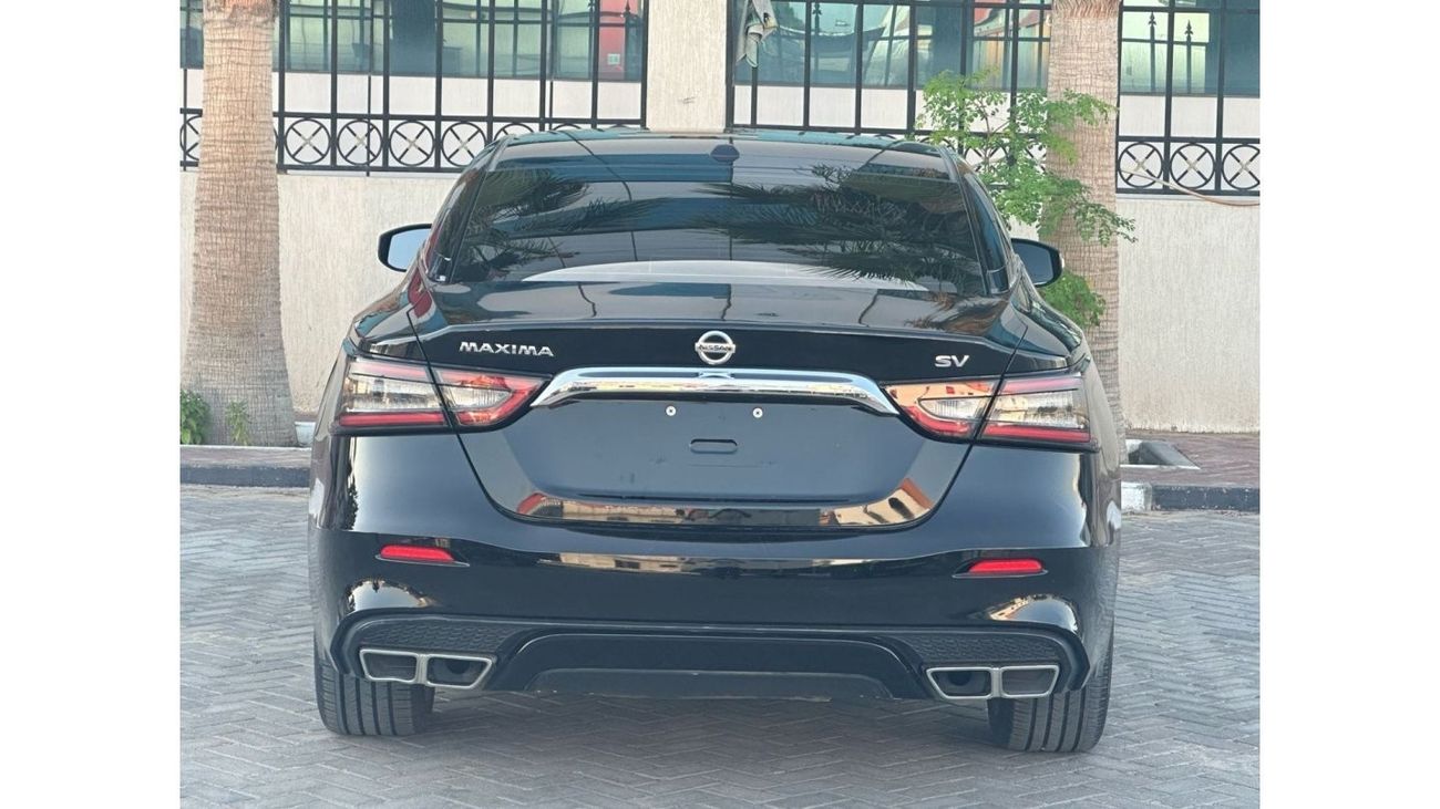 Nissan Maxima SV