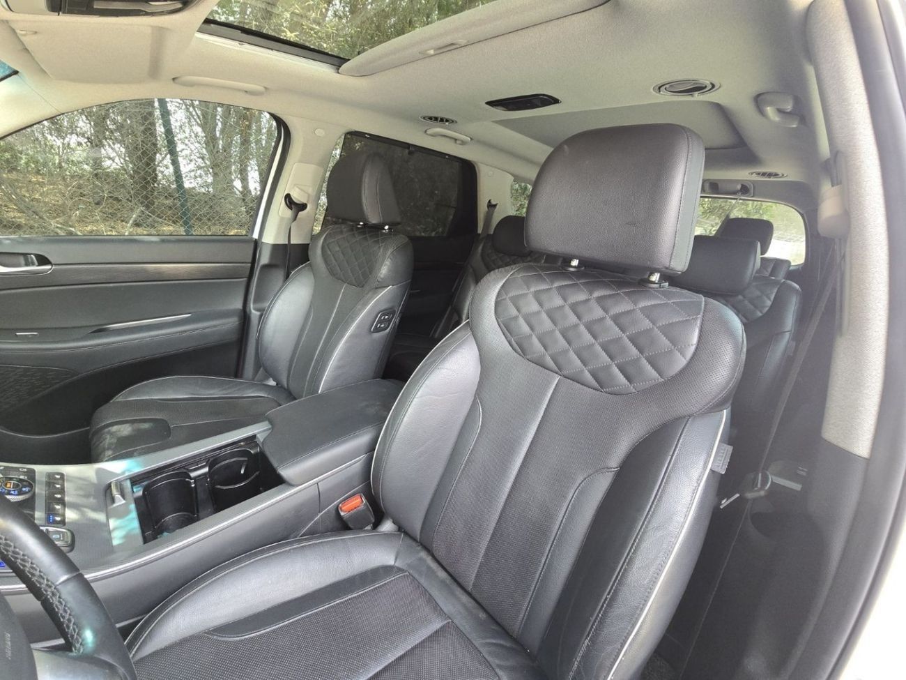 Hyundai Palisade Premium - Nappa 3.8L HYUNDAI PALISADE 2019 DIESEL FULL OPITION // PERFECT CONDITION