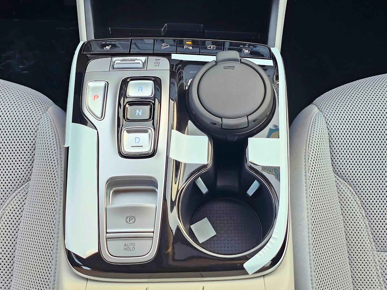 Hyundai Tucson 1.6T V4 PETROL | DRIVER POWER SEATS WITH PANORAMIC ROOF |  FULL OPTION (CODE# 68027)