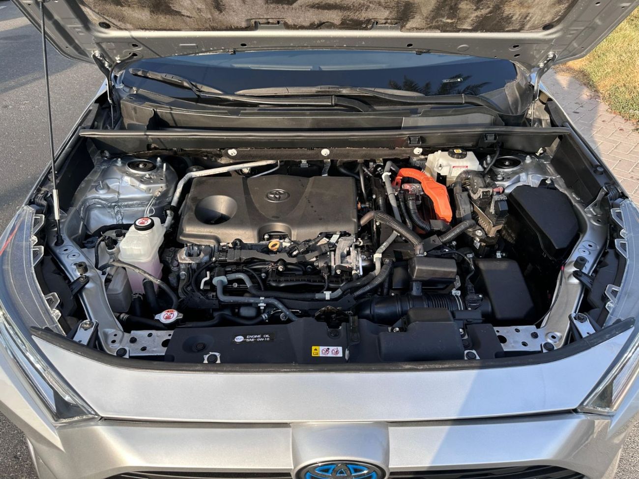 تويوتا راف ٤ RAV 4 2021 4WD PETROL HYBRID LEFT HAND