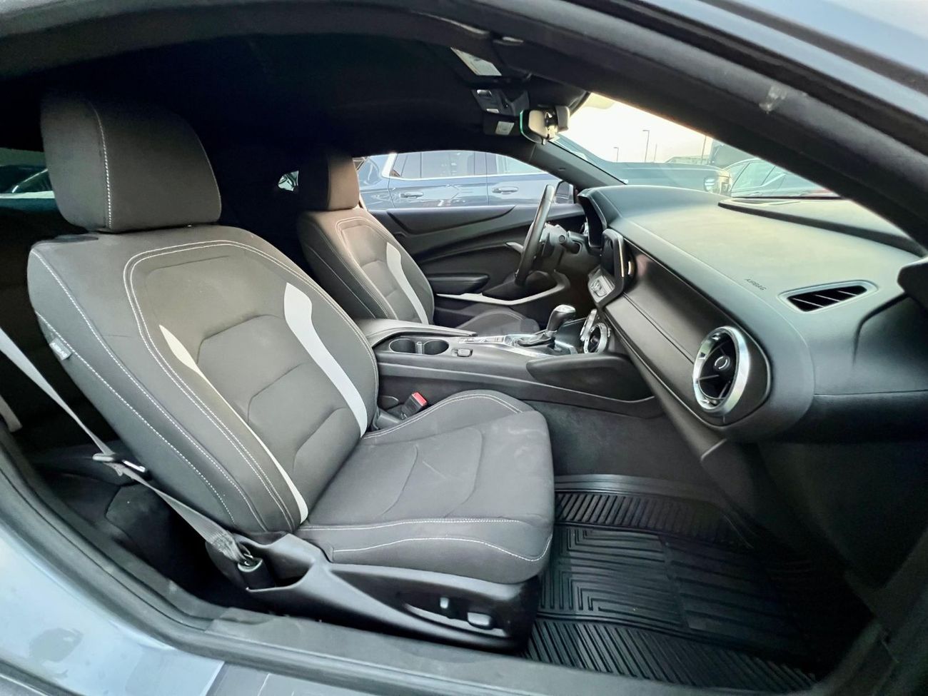 Chevrolet Camaro ZL1 6.2L warranty one year bank financie available