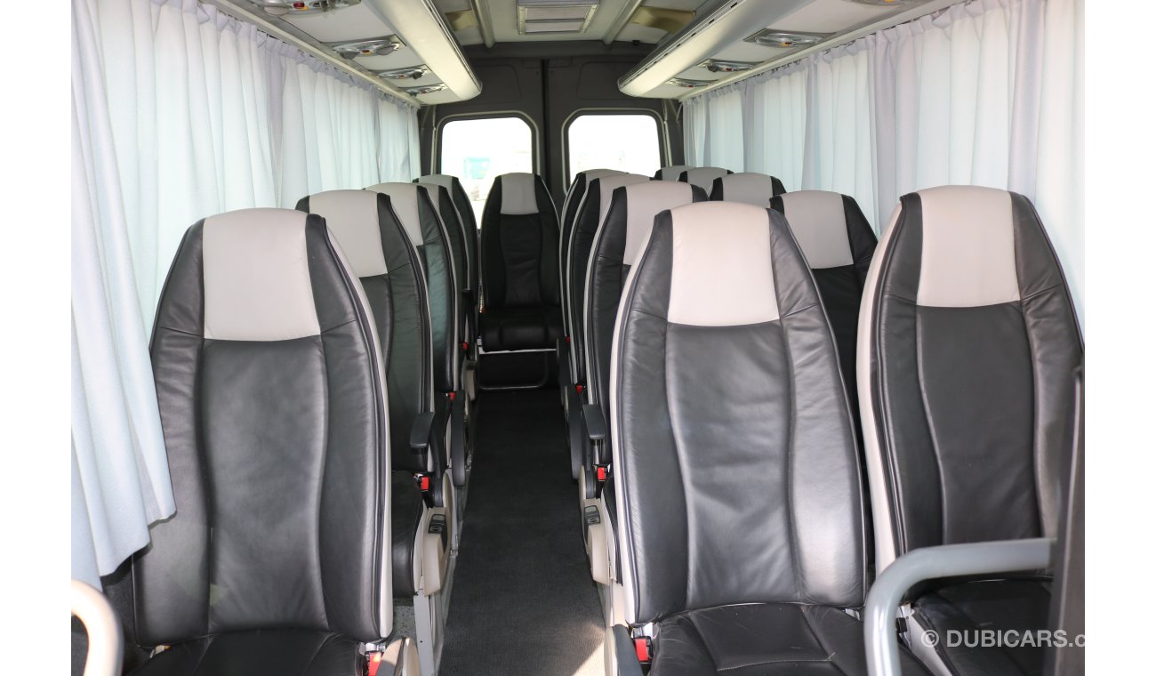 مرسيدس بنز سبرينتر 16 SEATER BUS