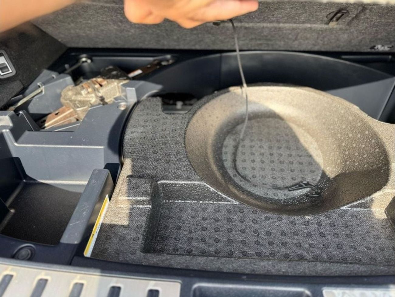 لكزس NX200t 360 camera Premier