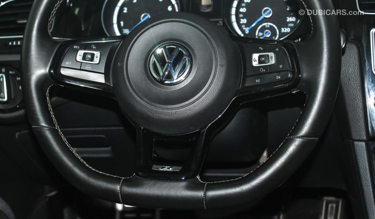 Volkswagen Golf R