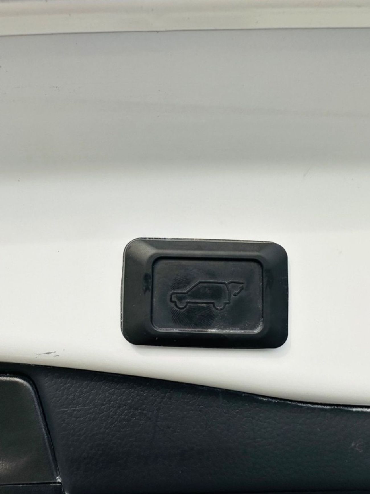 Toyota RAV4 XLE premium, sunroof,leather seats,JBL ,limited rims