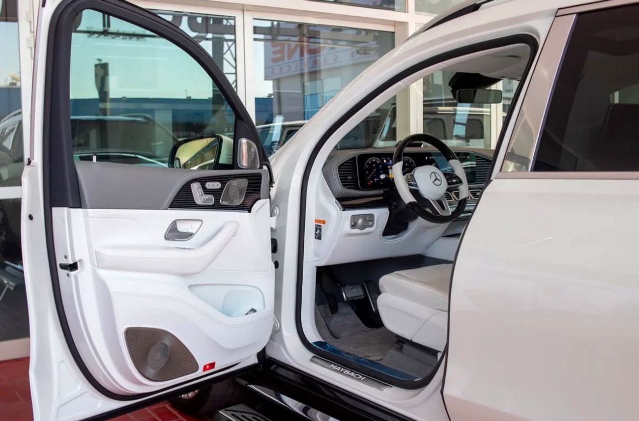 Mercedes Maybach GLS600 Maybach MERCEDES BENZ GLS600 MAYBACH  2023 36,000 km