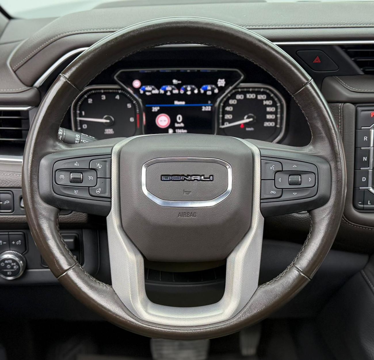 جي أم سي يوكون 2021 GMC Yukon Denali, Dec/2026 GMC Warranty + Service Package, GMC Full Service History, GCC