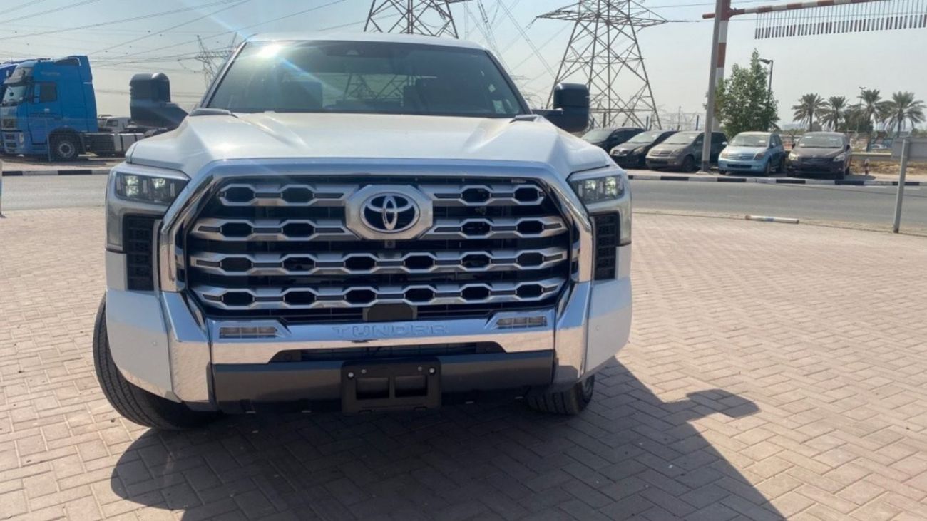 Toyota Tundra BRAND NEW HYBRID 2022 TUNDRA