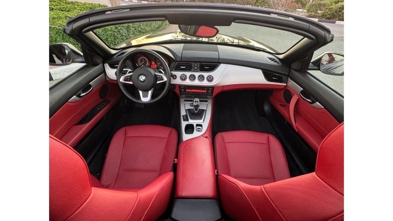 بي أم دبليو Z4 sDrive 18i