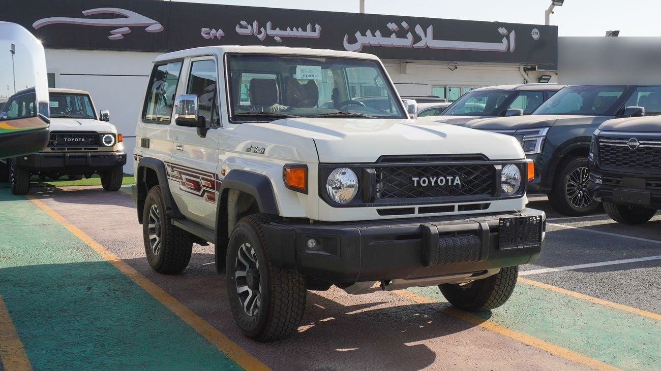 Toyota Land Cruiser 70 LX 4.0L V6 A/T