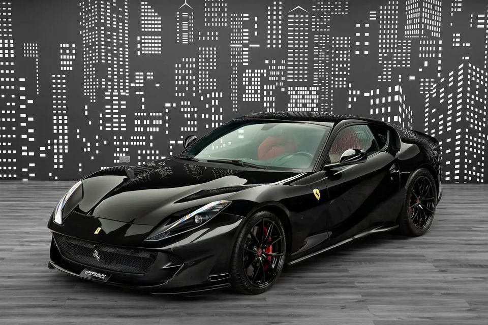 Ferrari 812 SUPERFAST