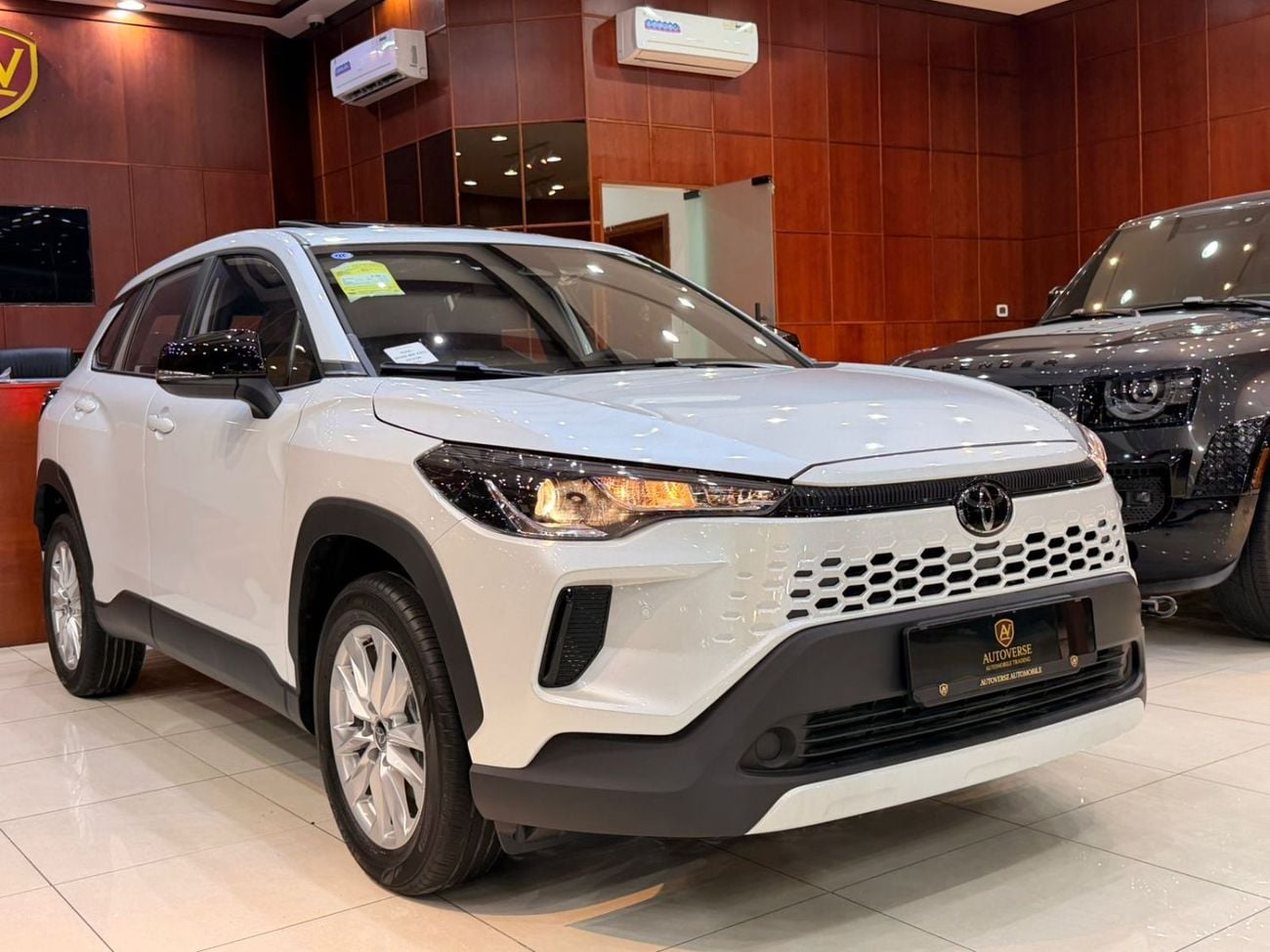 Toyota Corolla Cross 1.8L GLI (HEV)