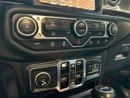 Jeep Wrangler Unlimited SAHARA 3.6L Pentastar V6 - 6-cylinder 8-speed automatic