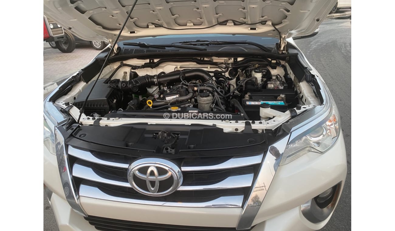 تويوتا فورتونر Full option clean car h