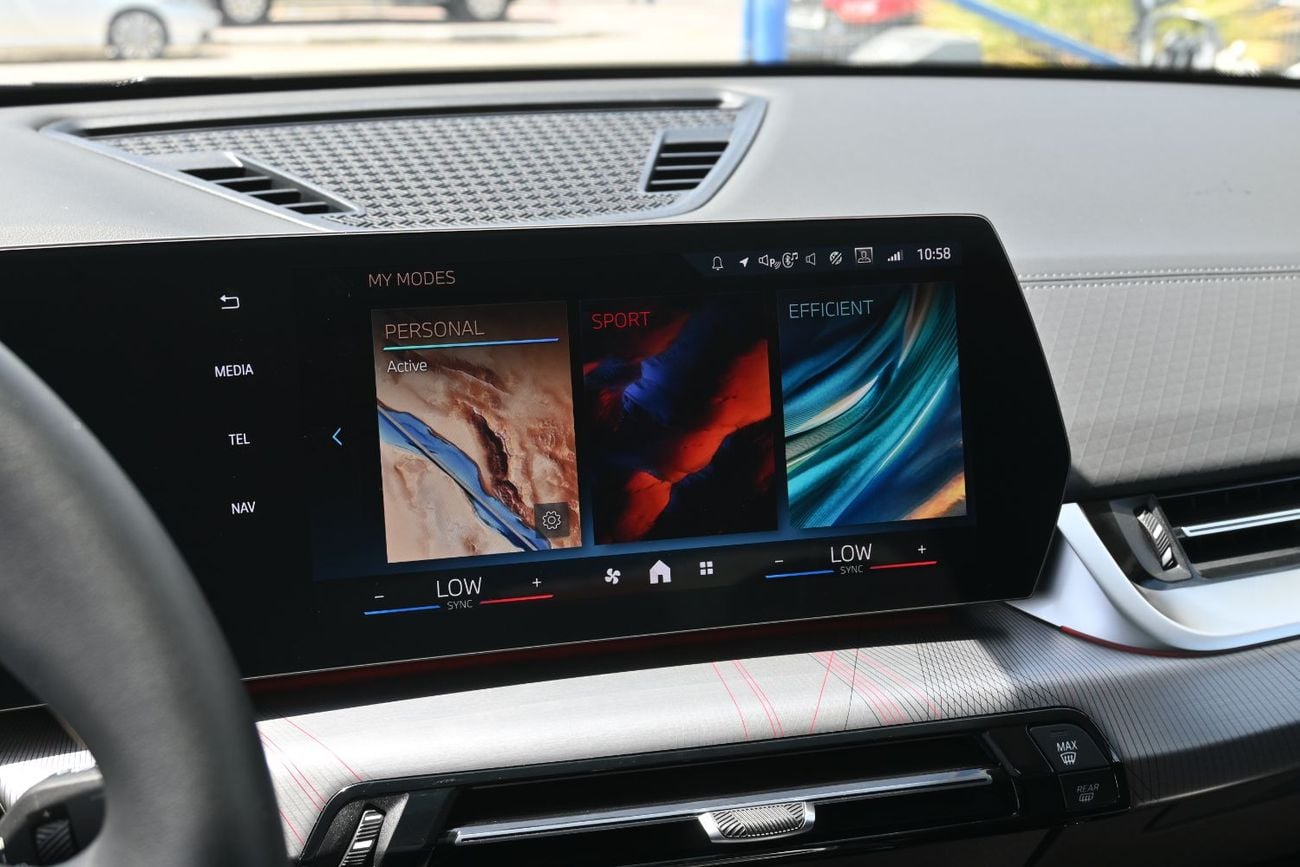 بي أم دبليو X2 BMW X2 sDrive 25i 2.0L Turbo, M Sport ENGINE: 2.0L CYLINDER: 4 Cylinder  POWERTRAIN: Turbo DRIVE: FW