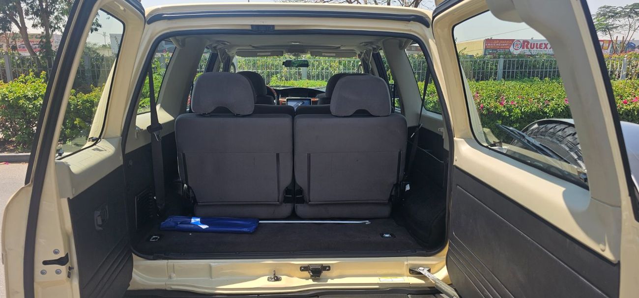نيسان باترول سفاري Super Safari 4.8L A/T