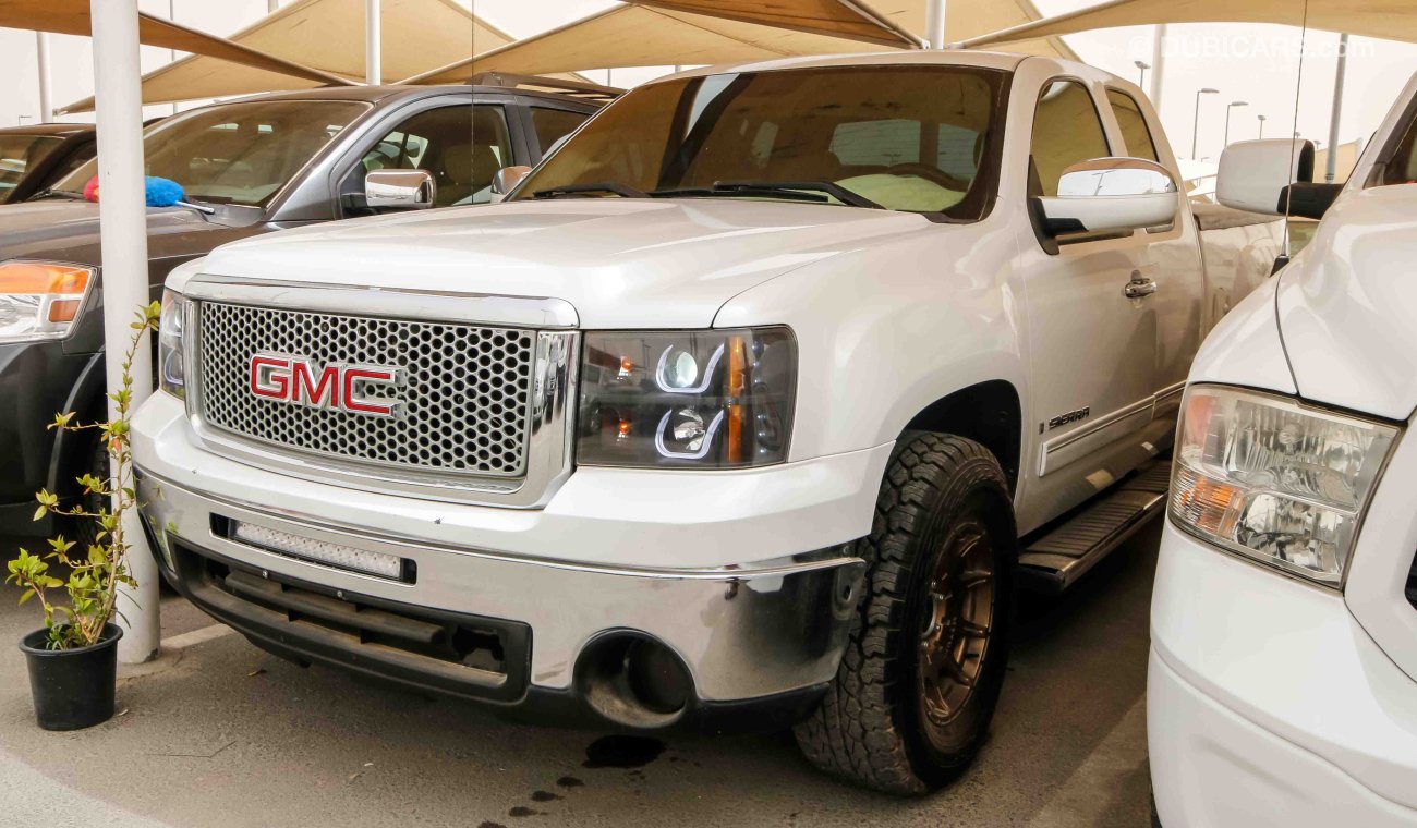 GMC Sierra