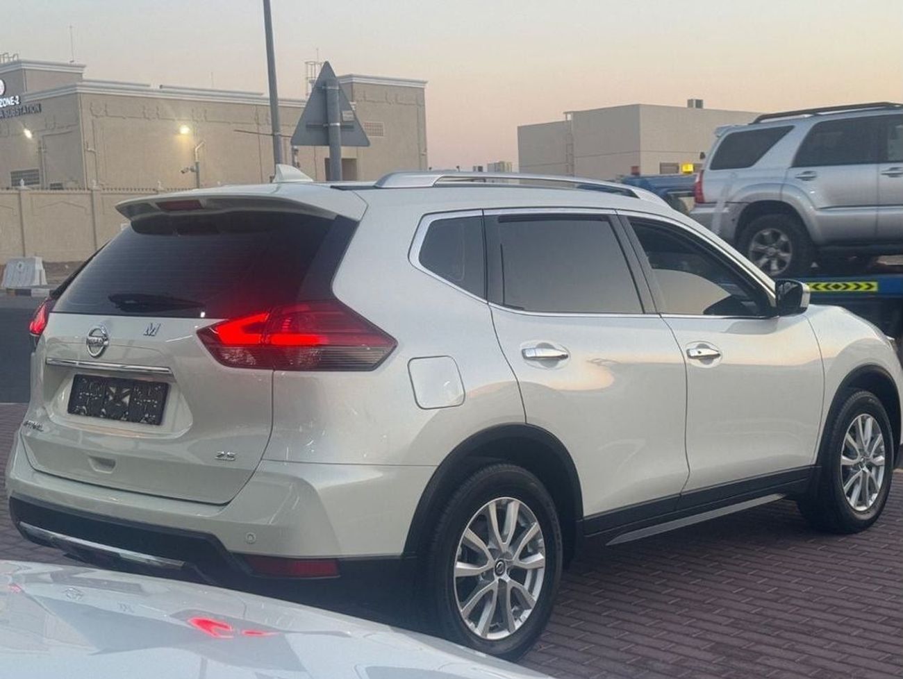 Nissan XTrail SV 2.5L 4WD