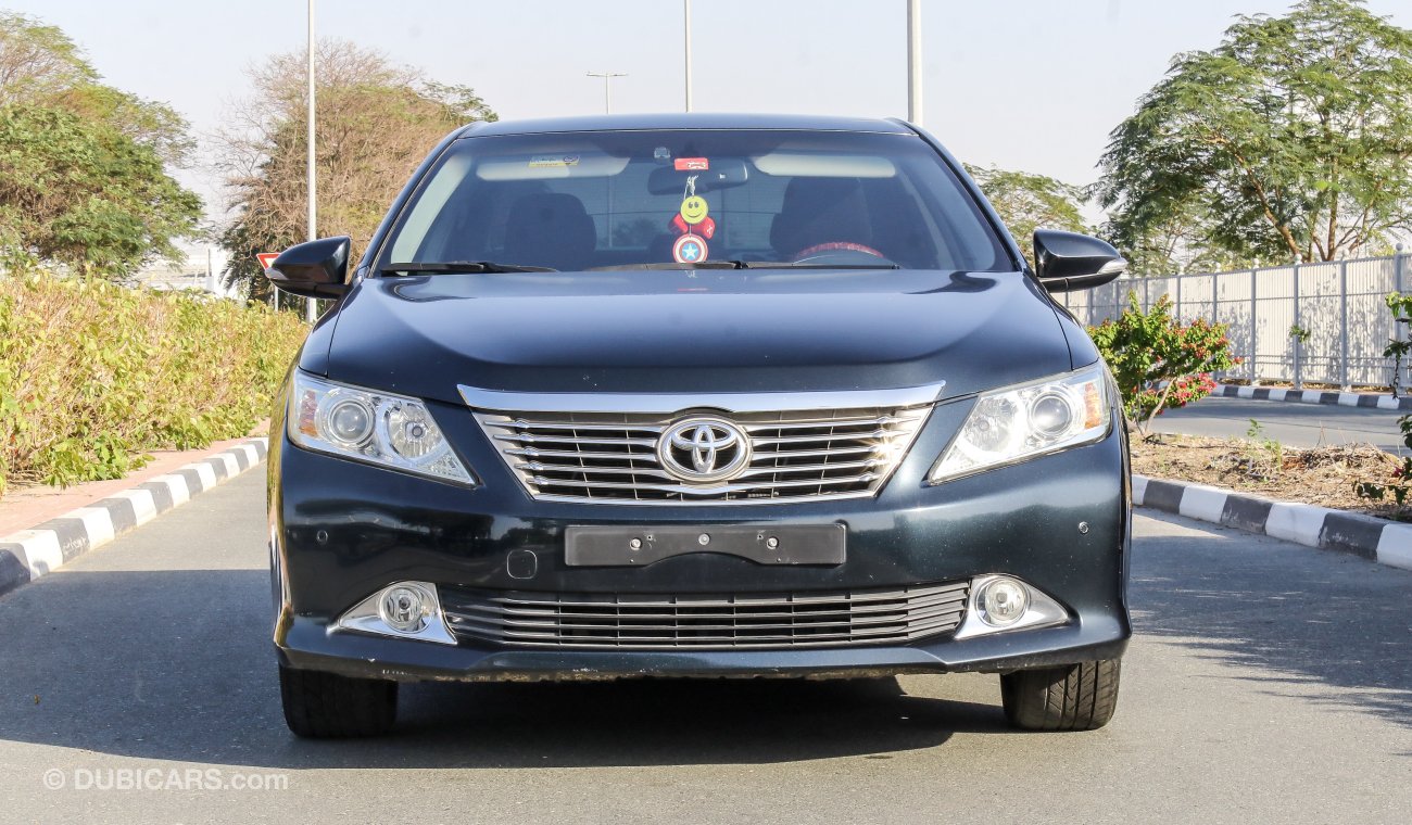 Toyota Camry 2015 model - one piece paint only -  without accident - excellent condition