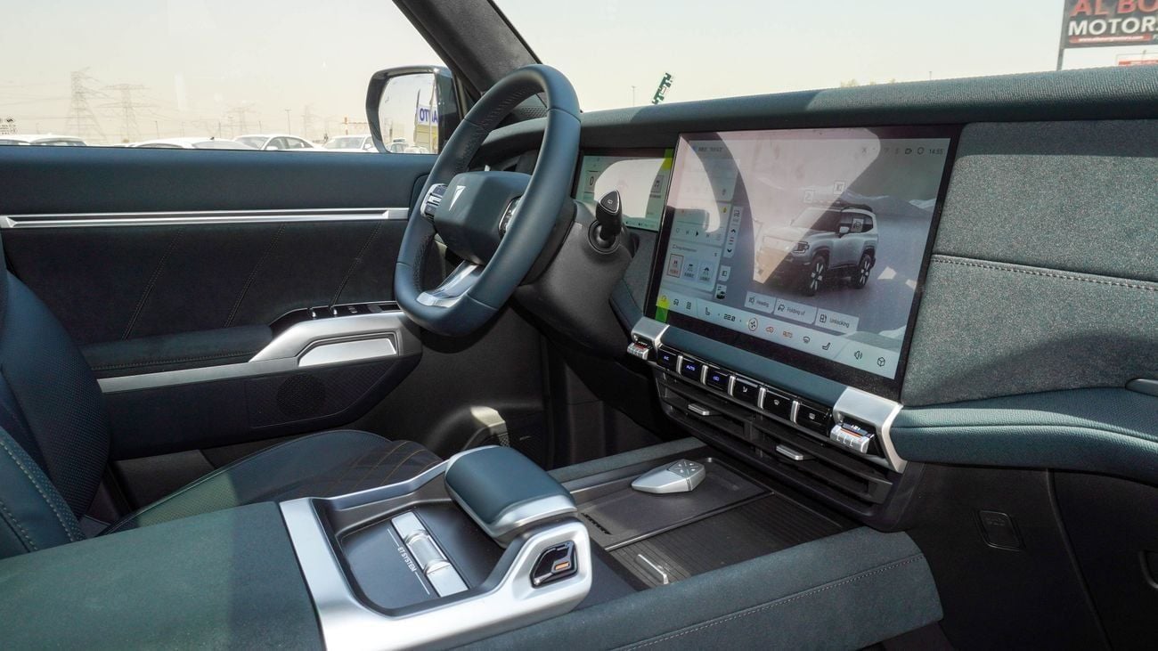 Changan Deepal G318 Brand New Changan Deepal Air Suspension 2024 LOCAL 1.5L 4WD Petrol|Black/Black|N-DEP-AS-1.5-24|