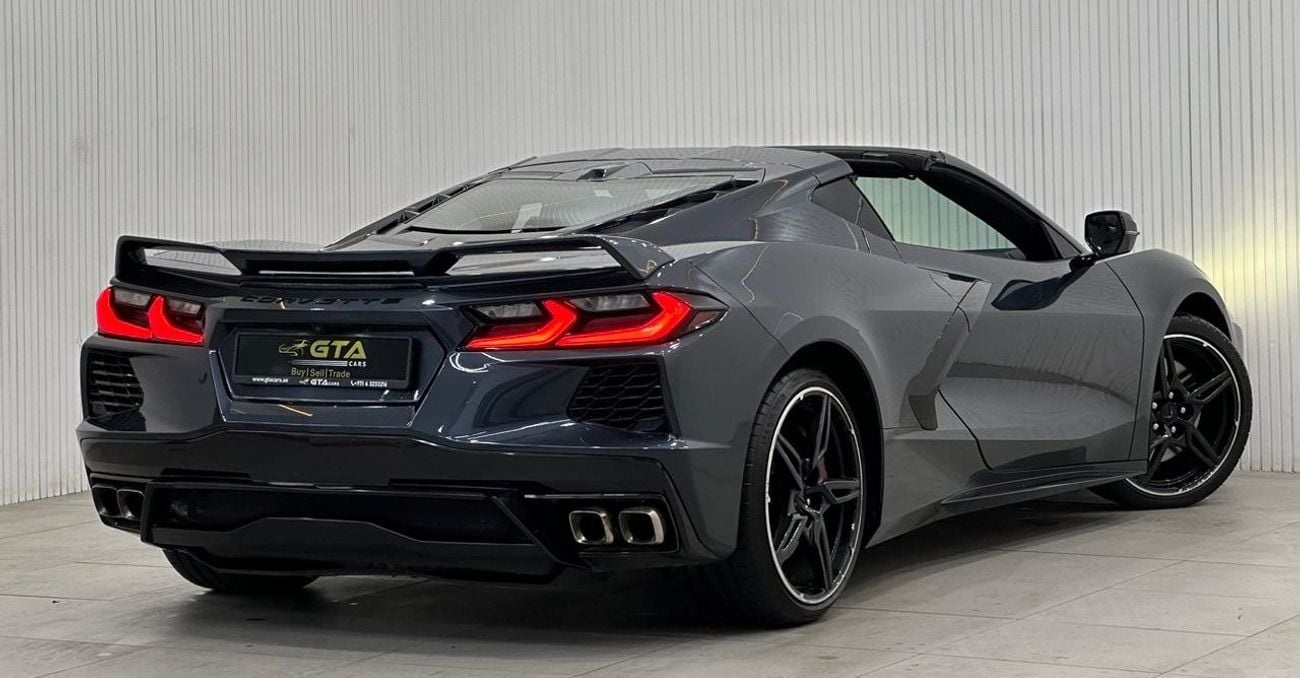 Chevrolet Corvette 2LT 2020 Chevrolet Corvette C8 Stingray, Warranty, Service History, Canadian Spec (Clean Title)