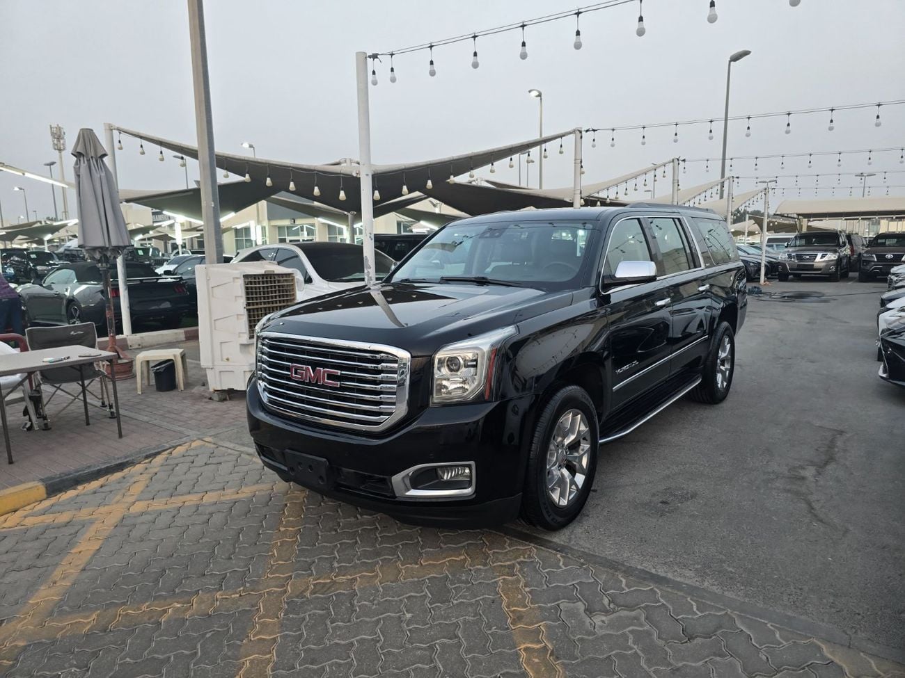 جي أم سي يوكون SLE 5.3L 4WD (8 Seater)