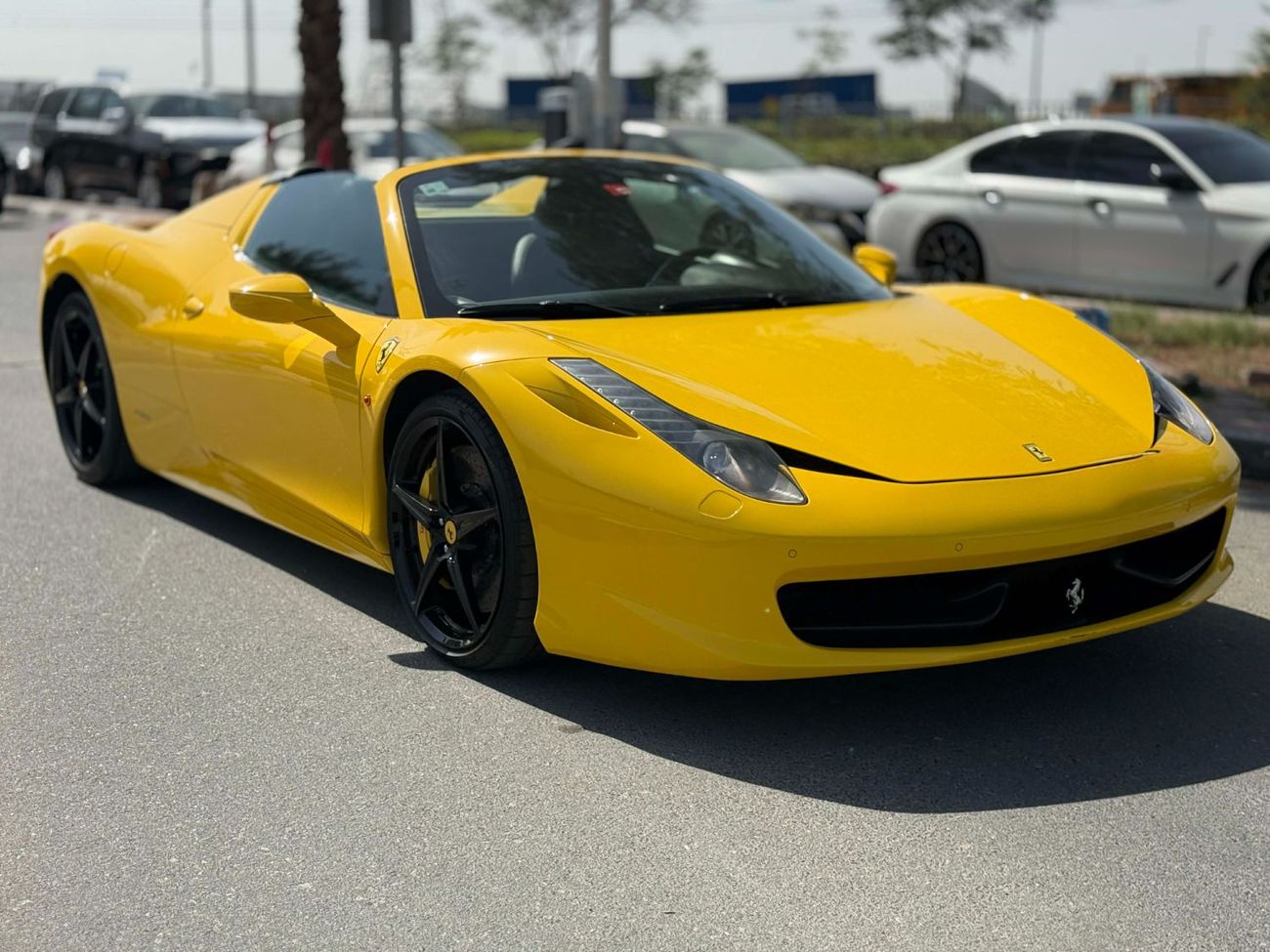 فيراري 458 سبايدر GCC SPEC NEAT AND CLEAN