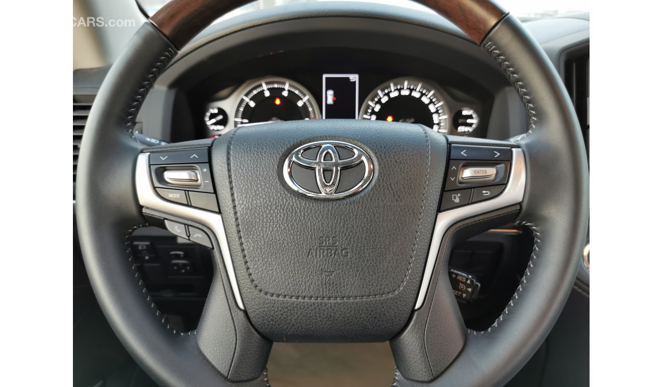 Toyota Land Cruiser 4.0L, PETROL, 20" ALLOY RIMS, PUSH START, CRUISE CONTROL (CODE # GXR2019)