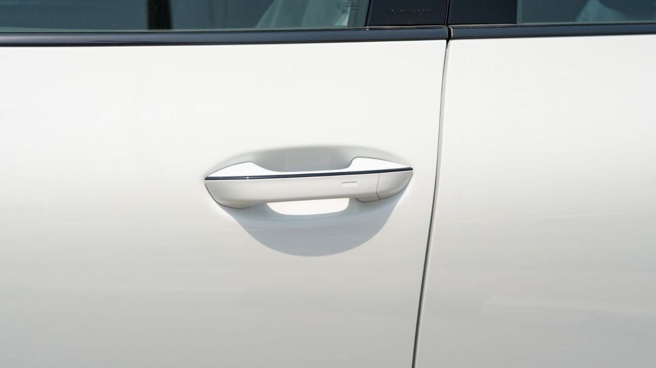 فولكس واجن تيجوان 2025 | VOLKSWAGEN TIGUAN 380 TSI 4WD R-LINE INTELLIGENT PREMIUM - H.K - COOL BLACK KIT