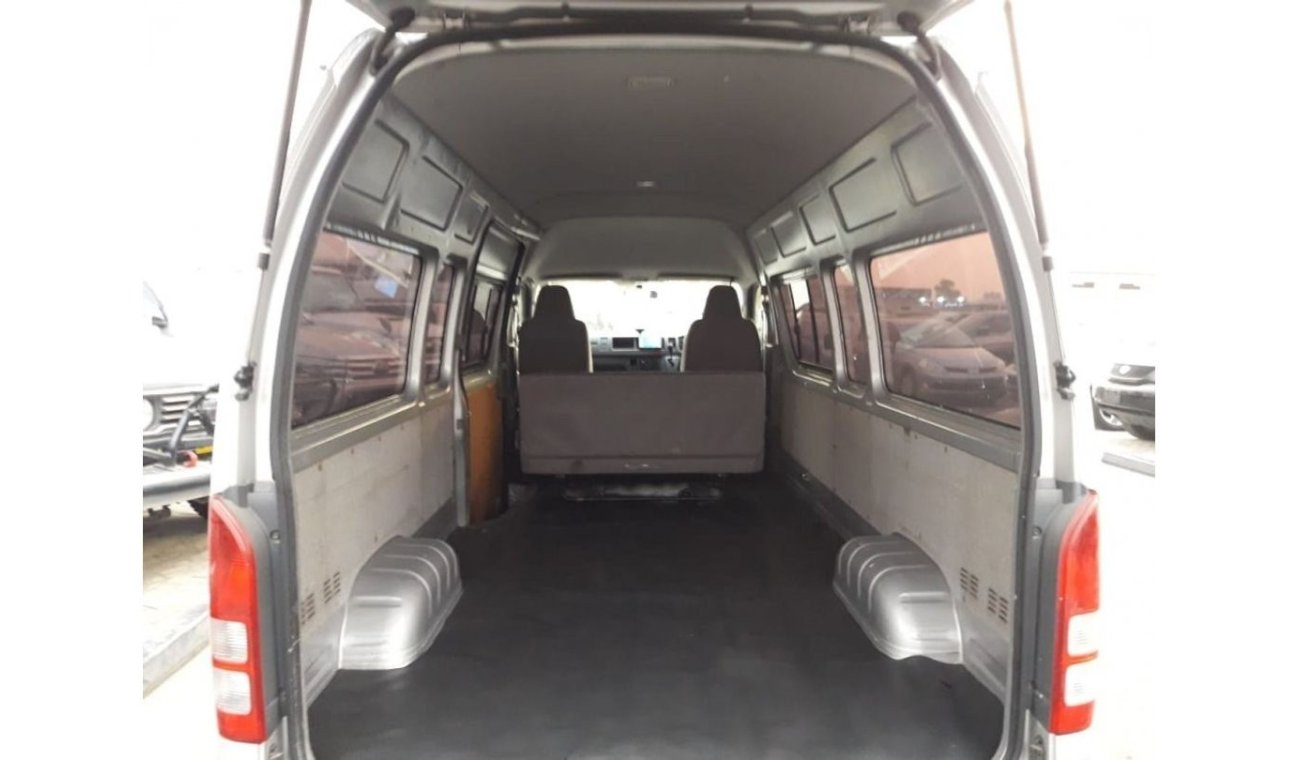 تويوتا هاياس Hiace RIGHT HAND DRIVE (PM249)